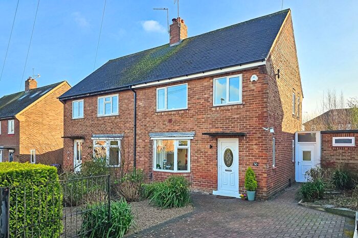 3 Bedroom Semi Detached House For Sale In Eleanor Drive, Harrogate, HG2