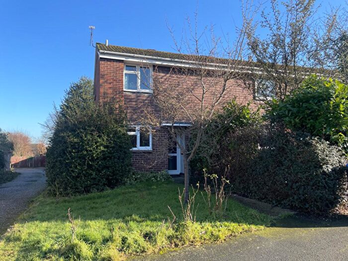 2 Bedroom Semi-Detached House To Rent In Ashton Road, Woking, GU21