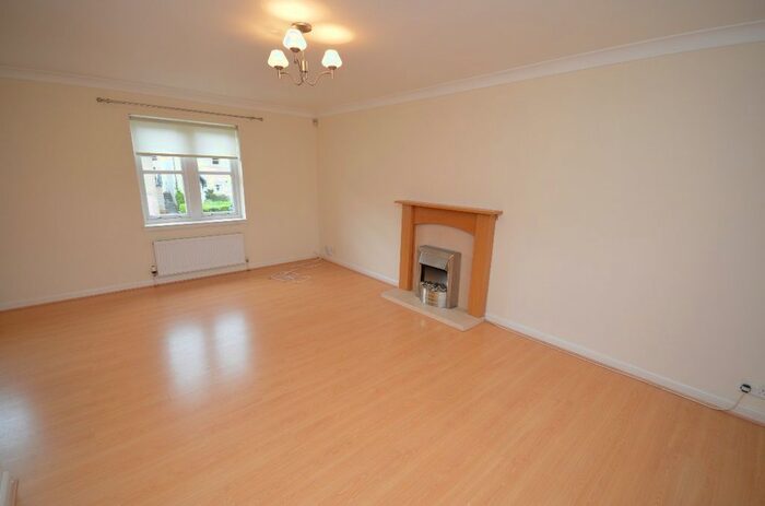 2 Bedroom Flat To Rent In The Dell, Broom Road East, Newton Mearns, Glasgow G77