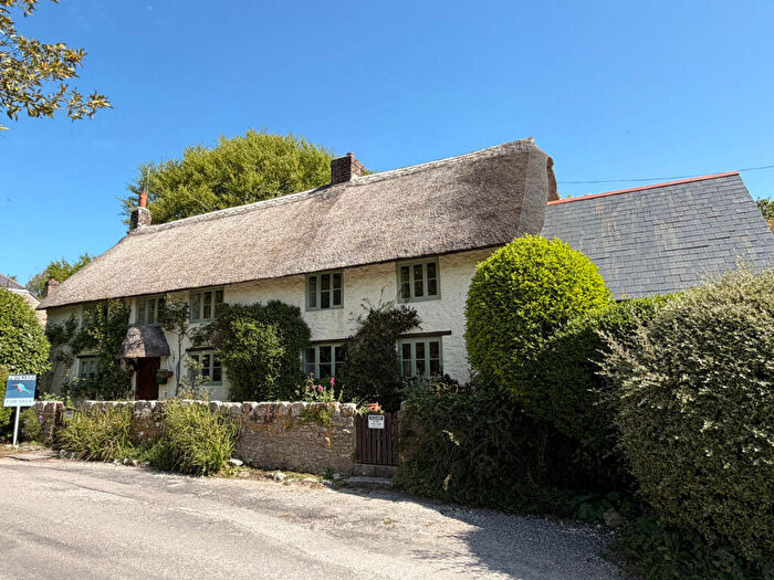 3 Bedroom Character Property For Sale In Church Street, Weymouth, DT3