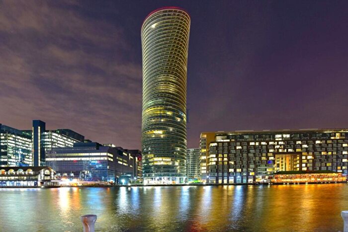 1 Bedroom Apartment For Sale In Arena Tower, Crossharbour Plaza, London, E14