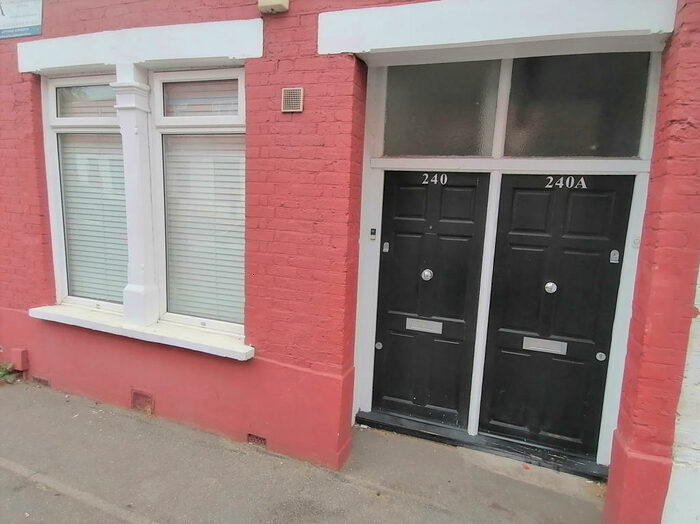 1 Bedroom Flat To Rent In Wood Street, London, E17