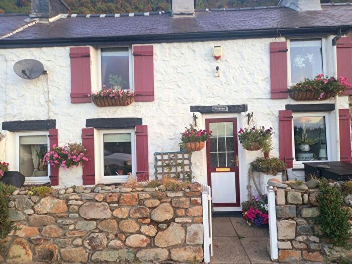 2 Bedroom Terraced House For Sale In Abererch Road, Pwllheli, Gwynedd, LL53