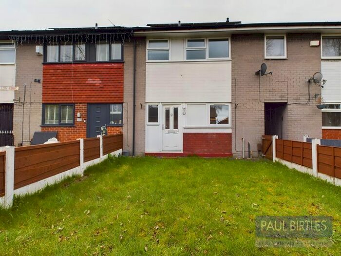 3 Bedroom Town House To Rent In Morillon Road, Irlam, Manchester, M44