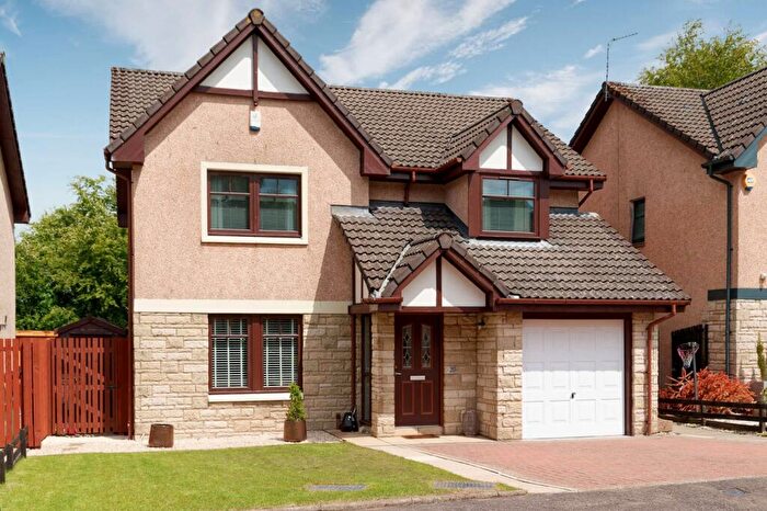 4 Bedroom Detached House For Sale In Old Mill Way, Denny, FK6