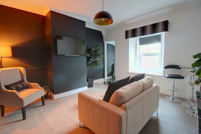 1 Bedroom Flat For Sale In Millburn Road, Inverness, IV2