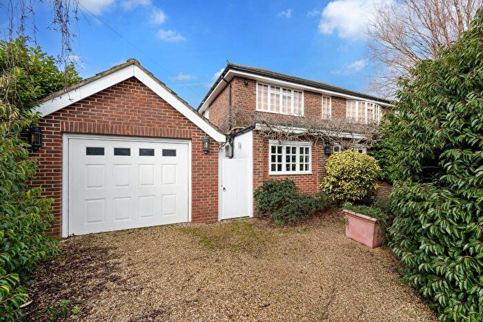 3 Bedroom Detached House For Sale In Bracken Path, Epsom, KT18