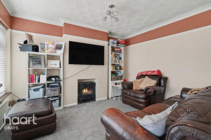 3 Bedroom Terraced House For Sale In Chadwell Road, Grays, RM17