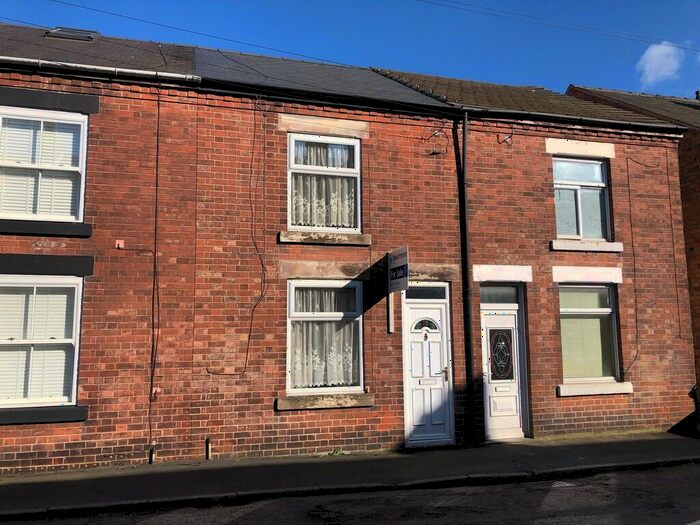 2 Bedroom End Of Terrace House To Rent In Victoria Street, Ripley, DE5