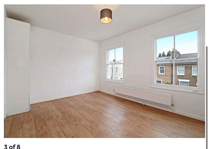 1 Bedroom Flat To Rent In Kirkwood Road, Nunhead, London, SE15