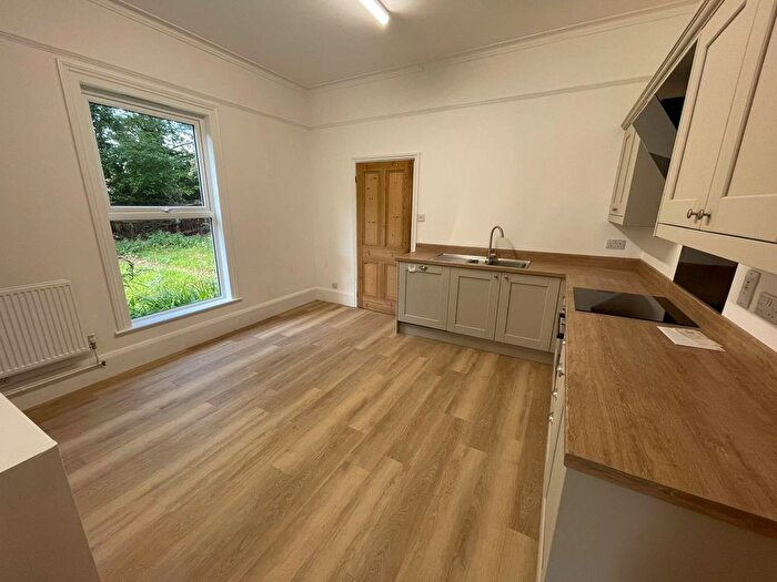 3 Bedroom Semi-detached House To Rent In Sprites Lane, Pinewood, IP8