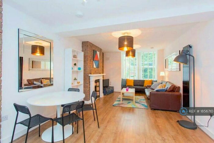3 Bedroom Flat To Rent In Minet Avenue, London, NW10
