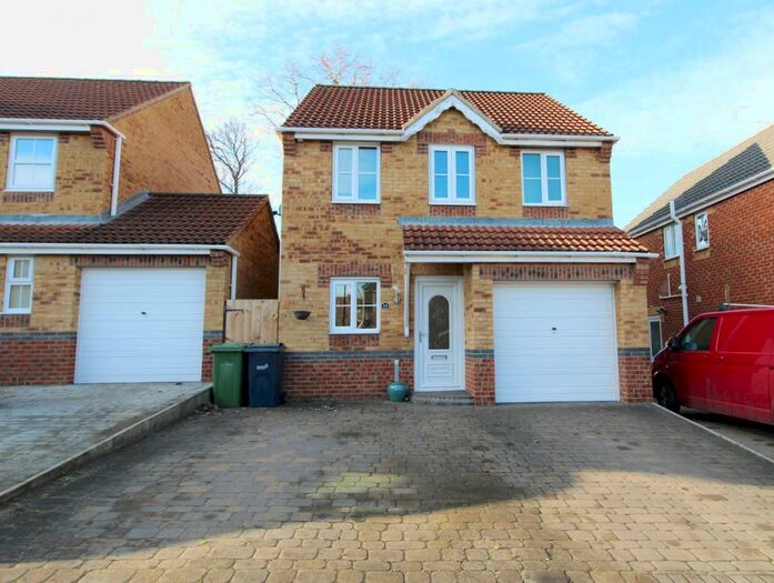 3 Bedroom House To Rent In Hemsby Close, Sunderland, SR4