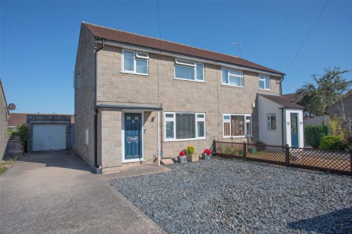 3 Bedroom Semi Detached House For Sale In Walnut Drive, Somerton, Somerset, TA11