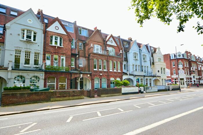 1 Bedroom Studio For Sale In New Kings Road, London, SW6