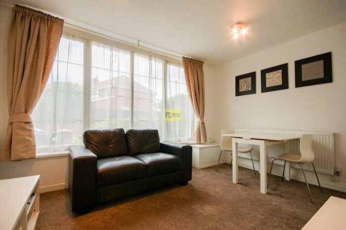 2 Bedroom Terraced House To Rent In St. Stephens Road, Selly Oak, Birmingham, B29