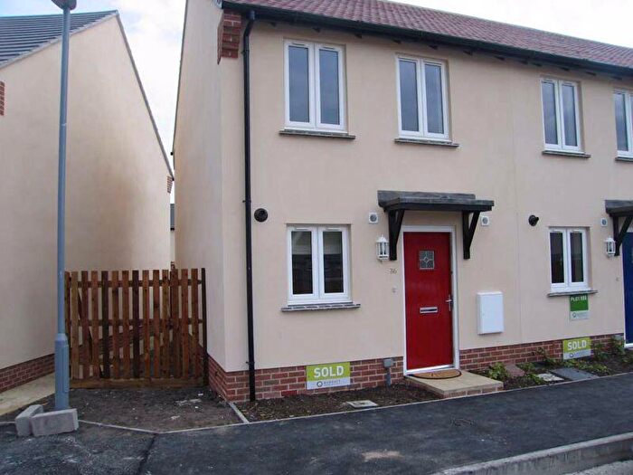 2 Bedroom Detached House To Rent In The Briars, Wareham, BH20