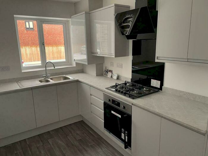 3 Bedroom Semi-Detached House To Rent In Sanderling Close, Carlisle, Cumbria, CA2