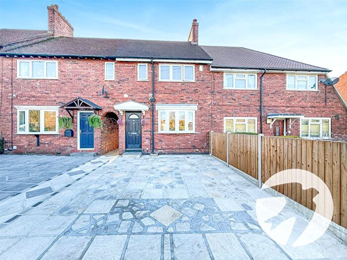 4 Bedroom Terraced House For Sale In Queenscroft Road, London, SE9