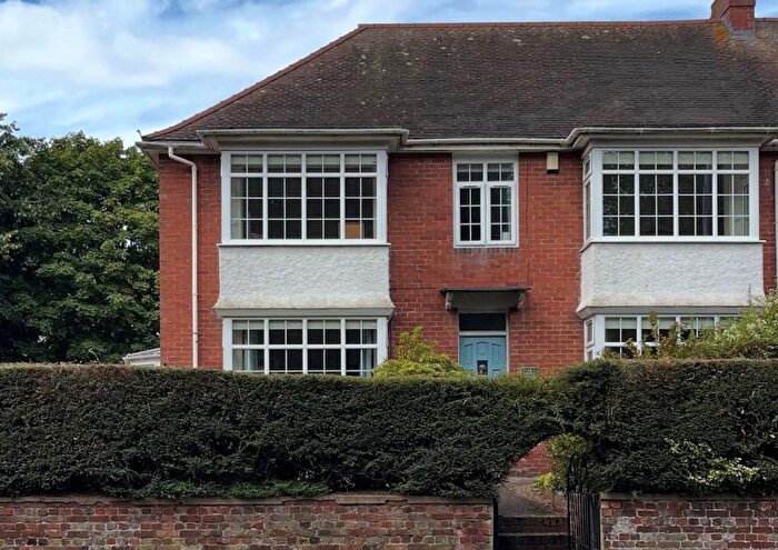 6 Bedroom End Terrace House To Rent In Wrentham Estate, Prospect Corner, EX4