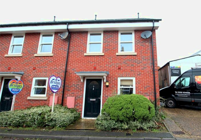 3 Bedroom Town House To Rent In St. James Close, Fleet, GU51