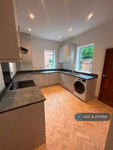 4 Bedroom Terraced House To Rent In St Brendans Road, Manchester, M20