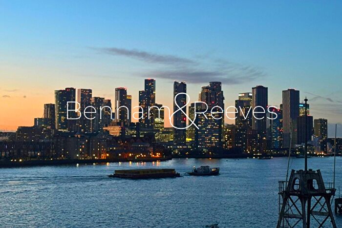 2 Bedroom Flat To Rent In Enderby Wharf, London, SE10