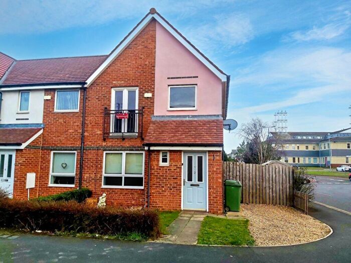 3 Bedroom Semi-Detached House To Rent In Hindmarsh Drive, Ashington, Northumberland, NE63