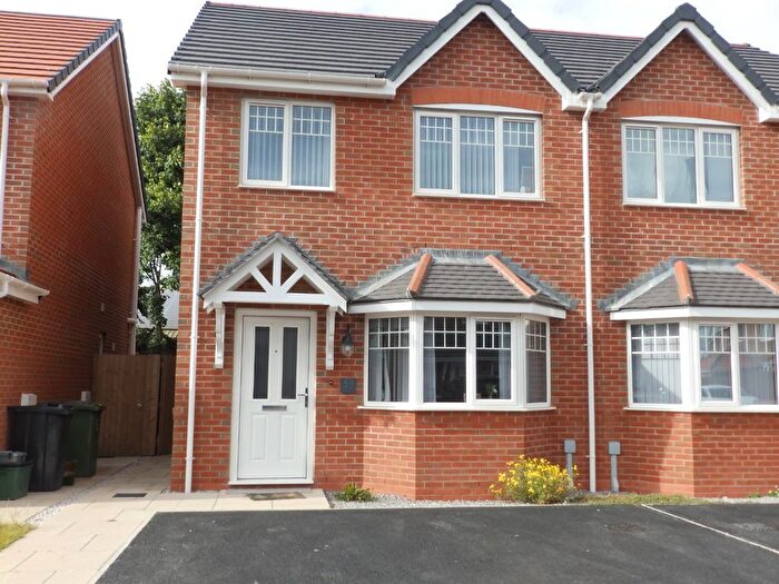 3 Bedroom Property To Rent In Maes Glyndwr, Oakley Grange Plas Coch Road, Wrexham, LL11