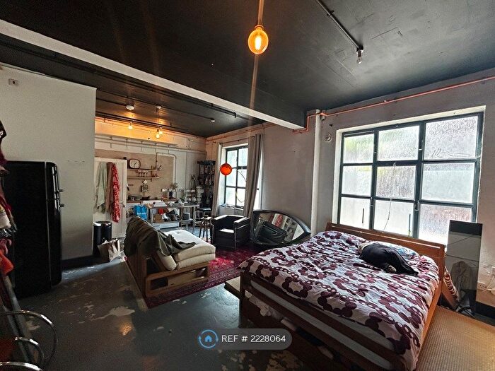 1 Bedroom Flat To Rent In Enterprise House, London, E9