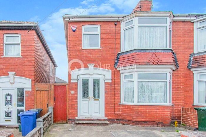 3 Bedroom Semi-Detached House To Rent In Haigh Road, Doncaster, South Yorkshire, DN4