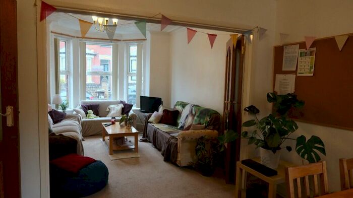 2 Bedroom Terraced House To Rent In Balfour Road, Nottingham, Nottinghamshire, NG7