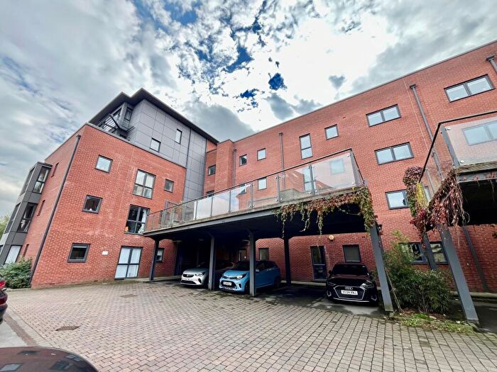 2 Bedroom Apartment To Rent In Aire Quay, Hunslet, Leeds, LS10