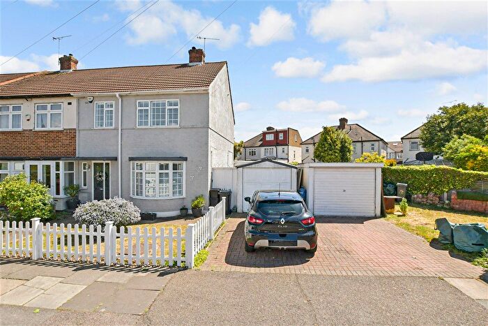 3 Bedroom End Of Terrace House For Sale In Fields Park Crescent, Chadwell Heath, Essex, RM6