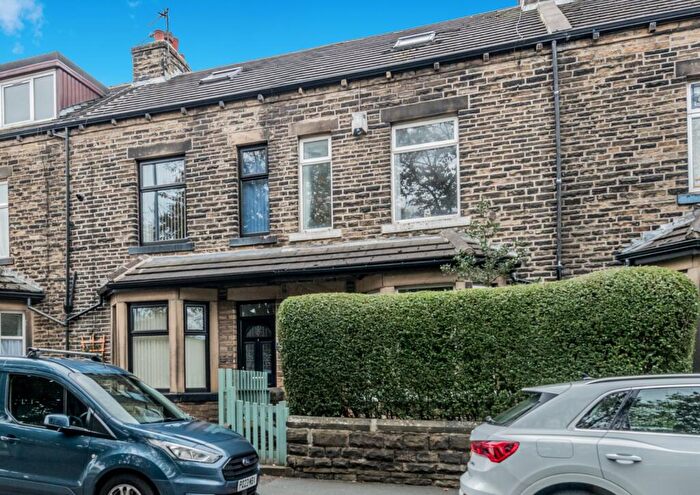 4 Bedroom Terraced House For Sale In Pelham Road, Undercliffe, Bradford, BD2
