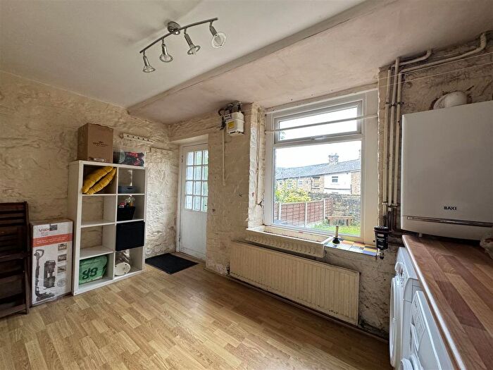 2 Bedroom Terraced House For Sale In Park Street, Mossley, Ashton-Under-Lyne, OL5