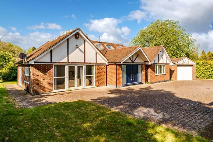 5 Bedroom Detached House For Sale In Brighton Road, Burgh Heath, Tadworth, Surrey, KT20