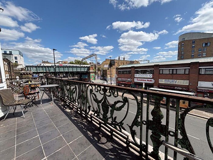 1 Bedroom Garage / Parking To Rent In Hackney Road, London, E2