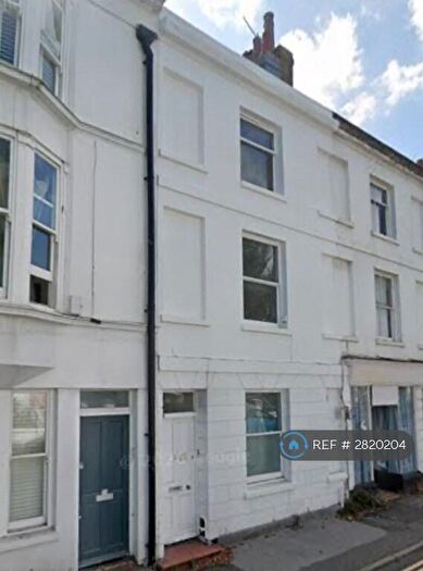 2 Bedroom Flat To Rent In Upper North Street, Brighton, BN1