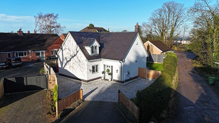 4 Bedroom Detached House For Sale In Longton Road, Barlaston, ST12