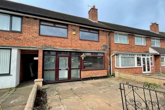 3 Bedroom Terraced House To Rent In Gorsefield Road, Shard End, Birmingham, B34
