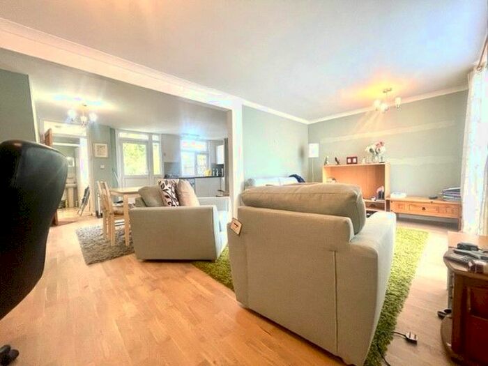 3 Bedroom Terraced House For Sale In Temsford Close, Harrow, HA2