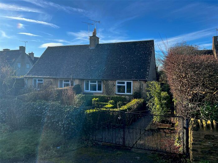 1 Bedroom Bungalow For Sale In Ladburn Lane, Shilton, OX18