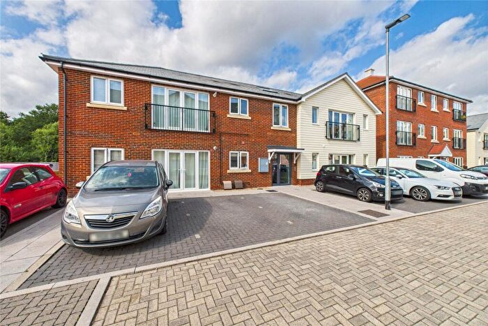 2 Bedroom Apartment For Sale In Woodland Glade, Mytchett, Camberley, Surrey, GU16