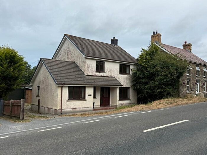 3 Bedroom Detached House For Sale In Blaenporth, Cardigan, SA43