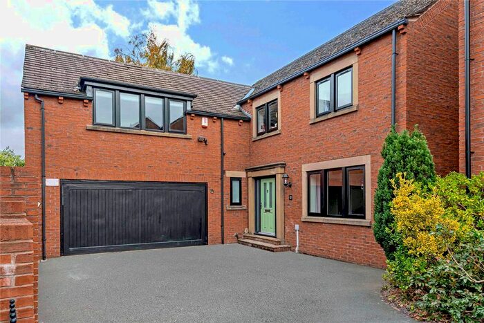 4 Bedroom Detached House To Rent In The Old Woodyard, Stocksmoor Road, Midgley, Wakefield, WF4