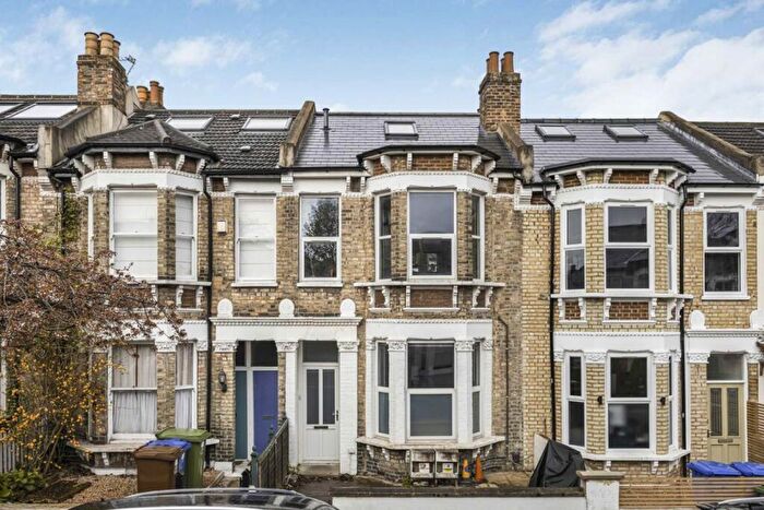 2 Bedroom Flat To Rent In Copleston Road, East Dulwich, SE15