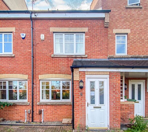 3 Bedroom Terraced House To Rent In Renforth Close, Gateshead, Tyne And Wear, NE8