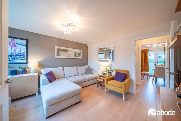 3 Bedroom Semi Detached House For Sale In Thorn Tree Drive, Liverpool, L23