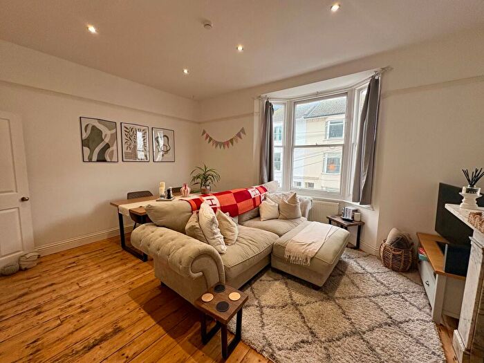 2 Bedroom Flat To Rent In Buckingham Street, Brighton, BN1
